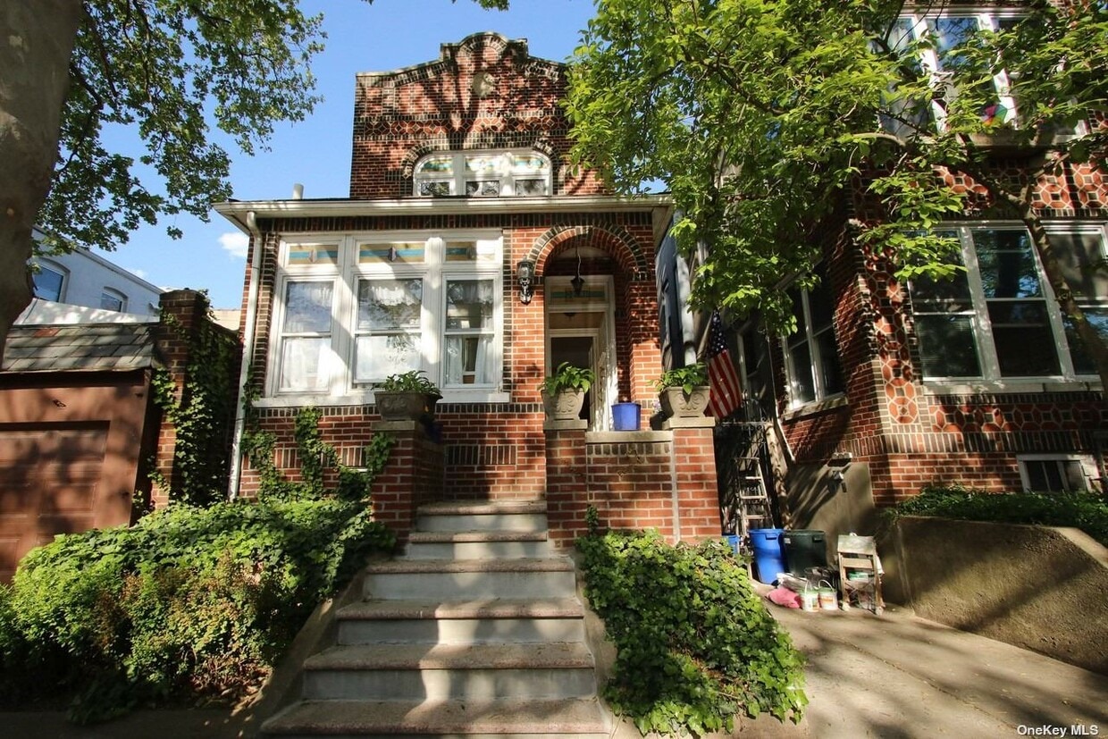 3032 79th St, Queens, NY 11370 House Rental in Queens, NY