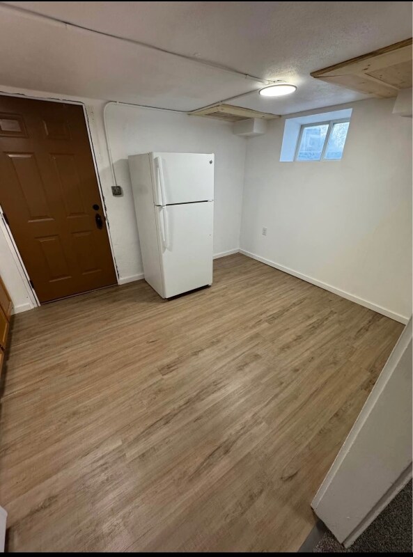 Foto del edificio - 705 Taylor Ave