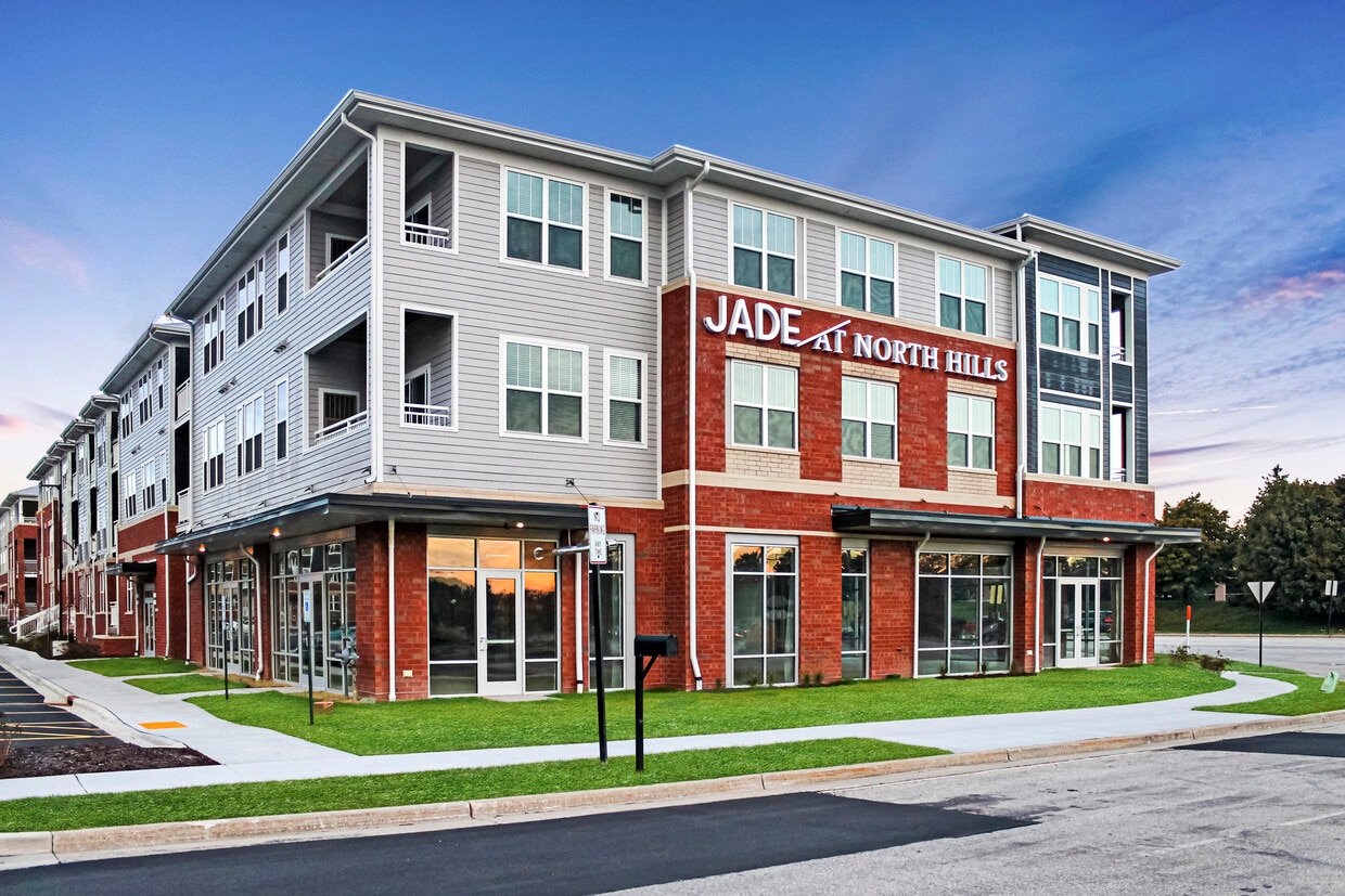 Jade at North Hills Apartments in Menomonee Falls, WI