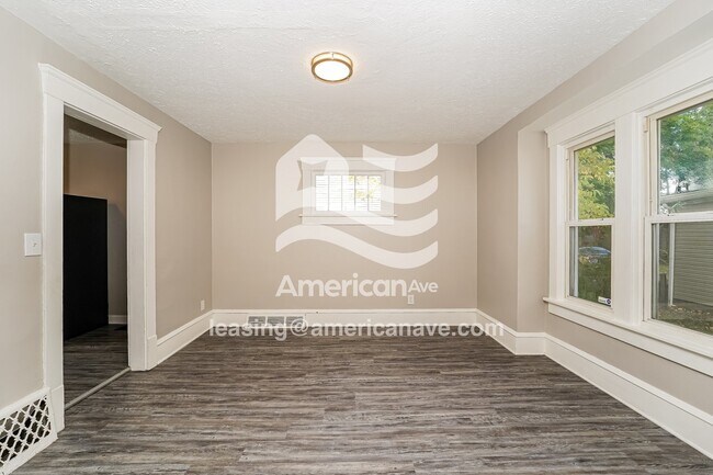 Building Photo - 1247 Hoover Pl NW