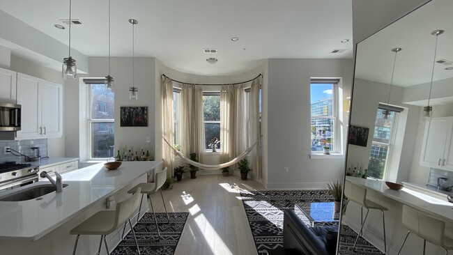 Living/kitchen - 475 New York Ave NW