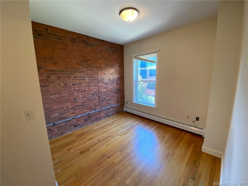 9 Trumbull St Unit 301, New Haven, CT 06511 Room for Rent in New