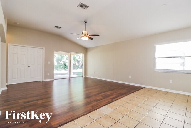 Building Photo - 31421 Glendalough Way