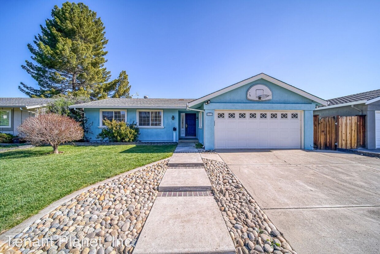 Primary Photo - 4 br, 2 bath House - 6512 Pemba Dr