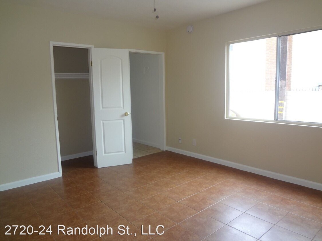 Foto principal - 2720 Randolph St