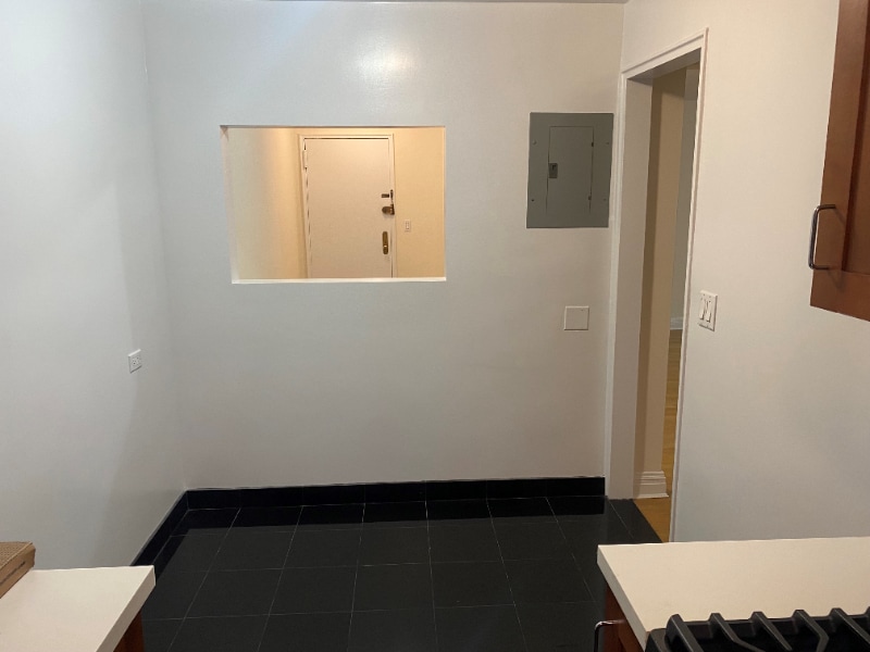 25 S Broadway Unit 2, Irvington, NY 10533 Room for Rent in Irvington