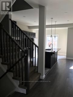 Photo du bâtiment - 2040 Shore Rd