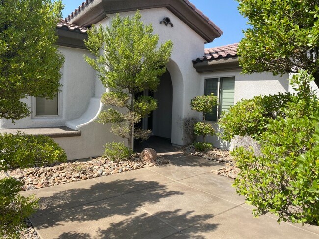 Foto del edificio - 43 Braelinn Dr