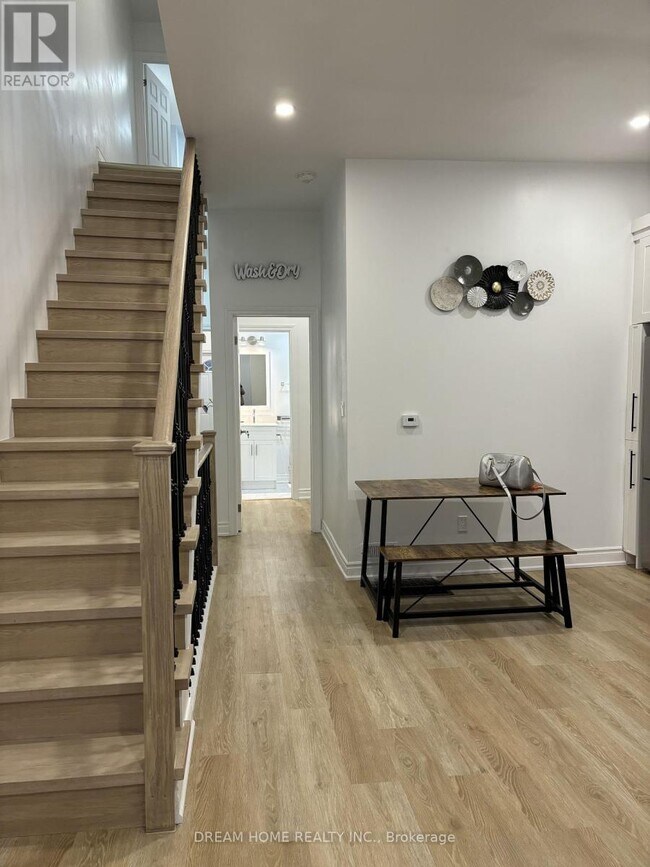 Photo du bâtiment - 337 Mutual St