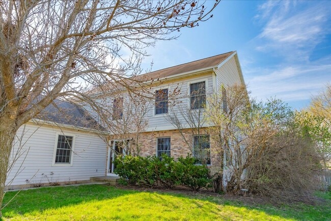 Foto del edificio - 7033 Rockstream Dr