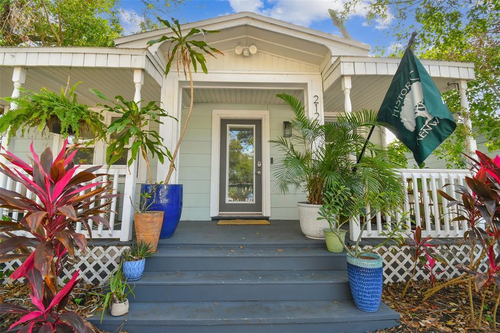 Foto principal - 2126 7th Ave N
