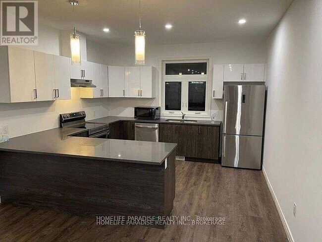 Photo du bâtiment - 125 Summersides Blvd