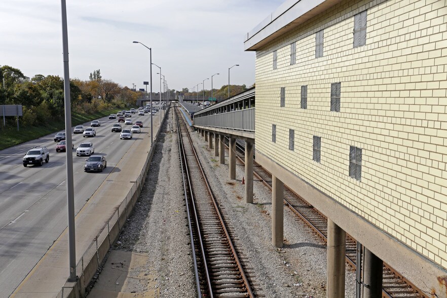 Lawndale Neighborhood Guide Living in Chicago