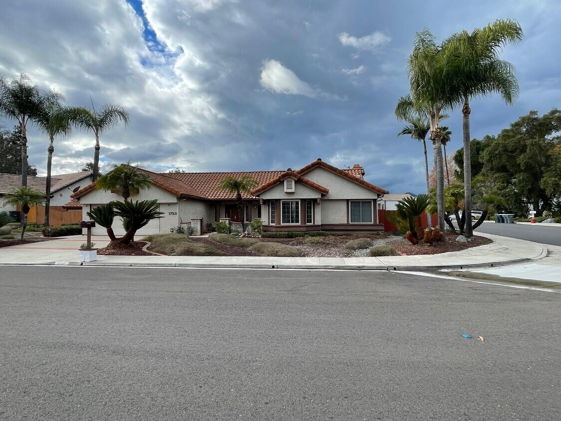 1723 Casero Plz, Escondido, CA 92029 House Rental in Escondido, CA