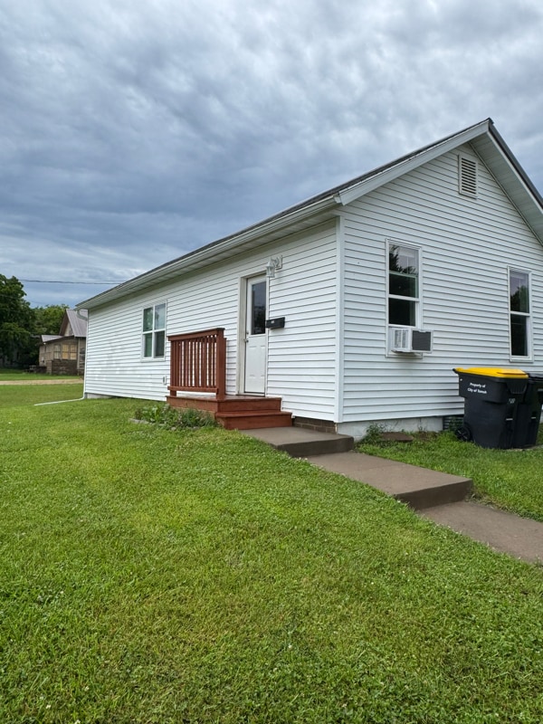 Primary Photo - 203 W Washington St