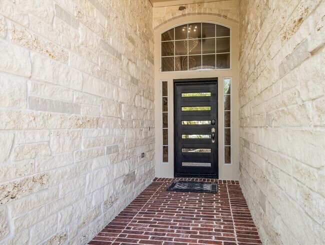 Foto del edificio - 18011 Darling Point Ct