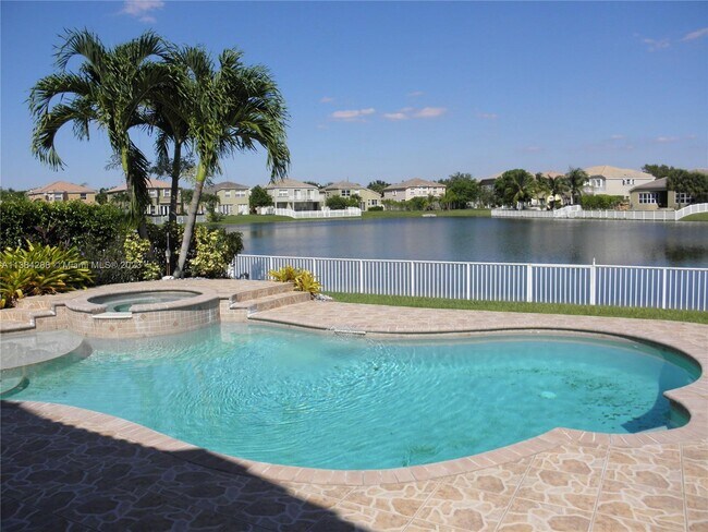Building Photo - 4963 SW 158th Way