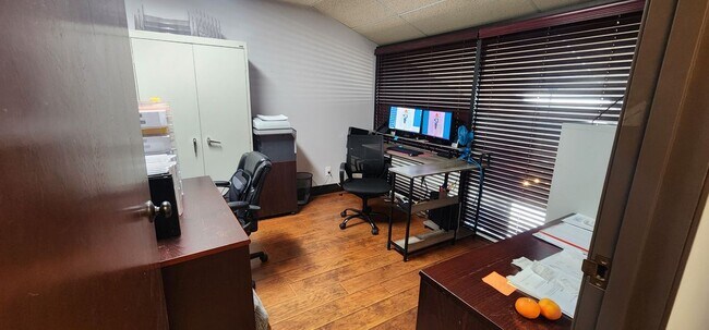 Foto del edificio - 23291 Ventura Blvd