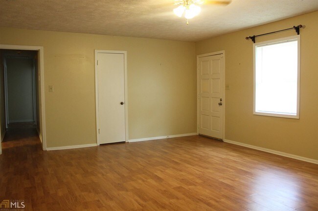Foto del edificio - 2420 River Ridge Rd NE