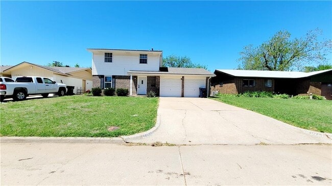 Building Photo - 14025 N Everest Ave