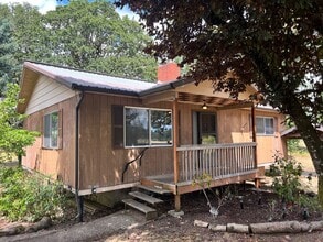 Building Photo - 38355-38385 Weirich Dr