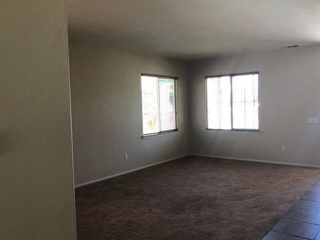 Foto del edificio - Camelot