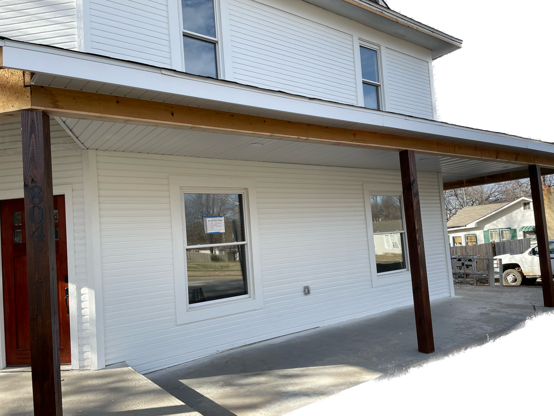 804 N Mt Olive St, Siloam Springs, AR 72761 House Rental in Siloam