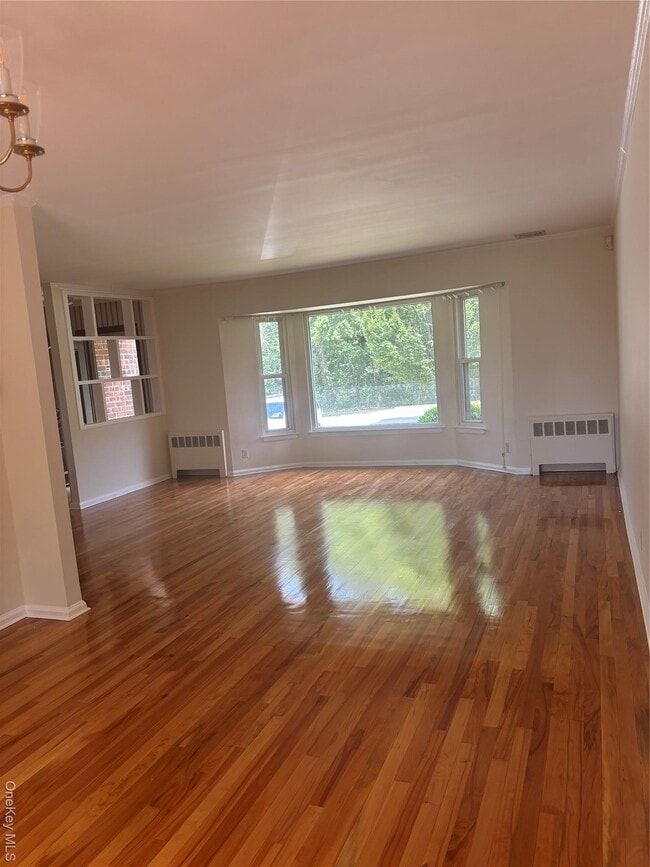 Building Photo - 144 Asbury Ave