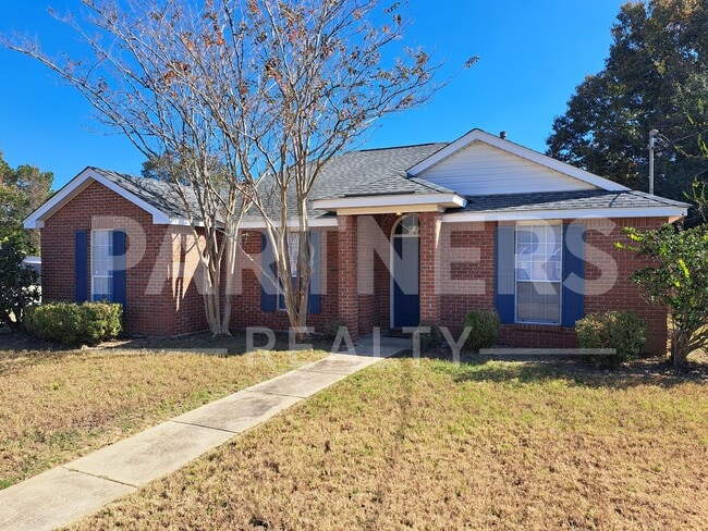 Building Photo - 844 Brookland Curv