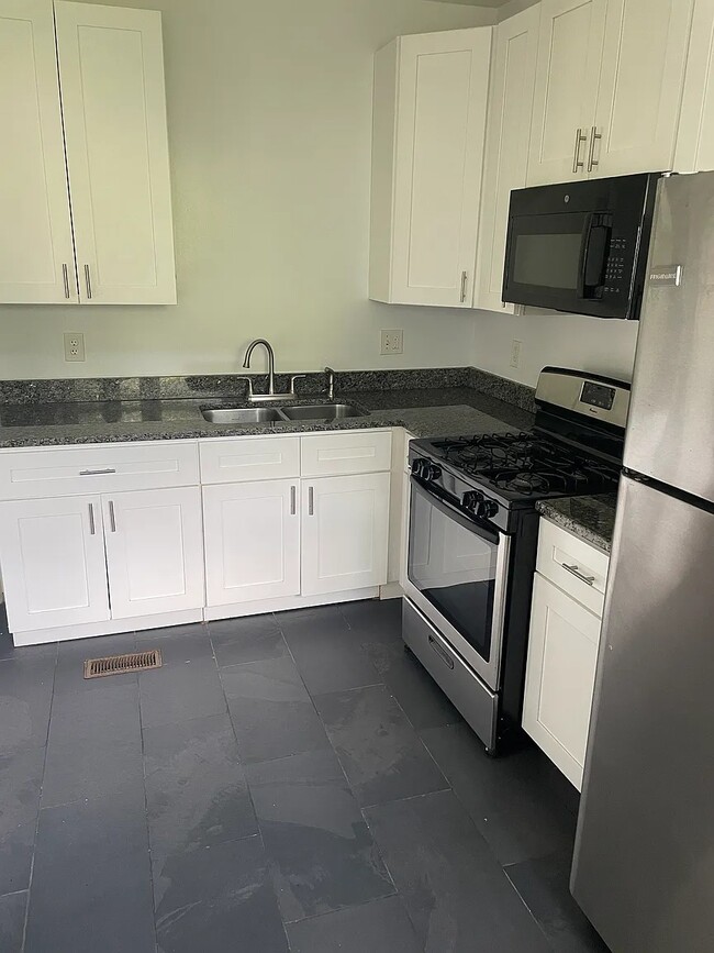 Photo - Woodbourne House