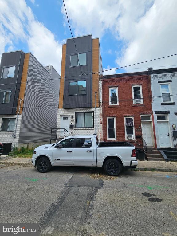 Building Photo - 1856 N Marston St