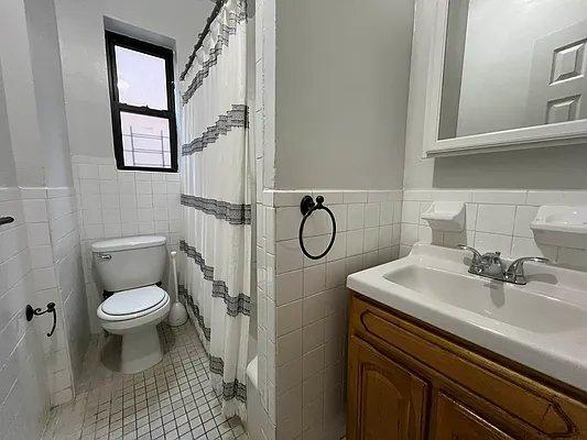 Building Photo - 2 bedroom in BRONX NY 10456
