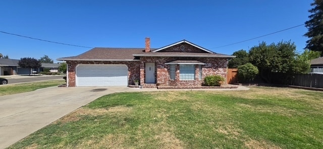 Foto del edificio - Turlock 3 Bedroom 2 Bathroom Home