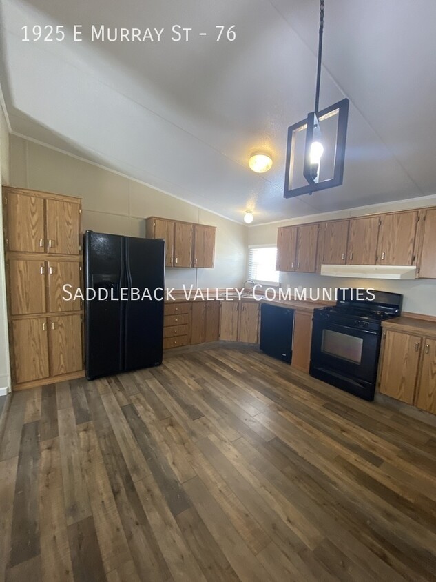 Foto principal - Spacious 3 Bedroom, 2 Bathroom Doublewide!