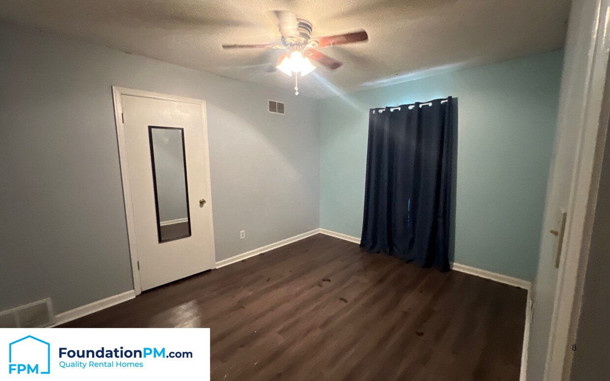 Building Photo - 7770 Deerfield Cove