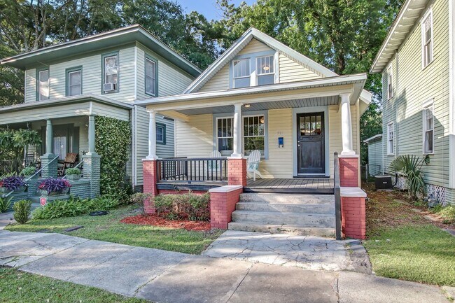 Foto del edificio - Charming historic home near downtown