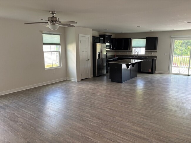 Building Photo - 18304 Patchwork Dr