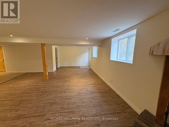 Photo du bâtiment - 916 Elgin St