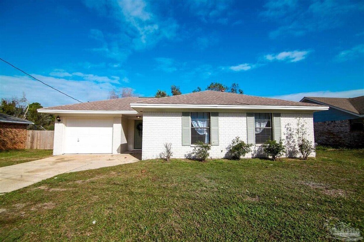 Primary Photo - 7656 Old Hickory Dr