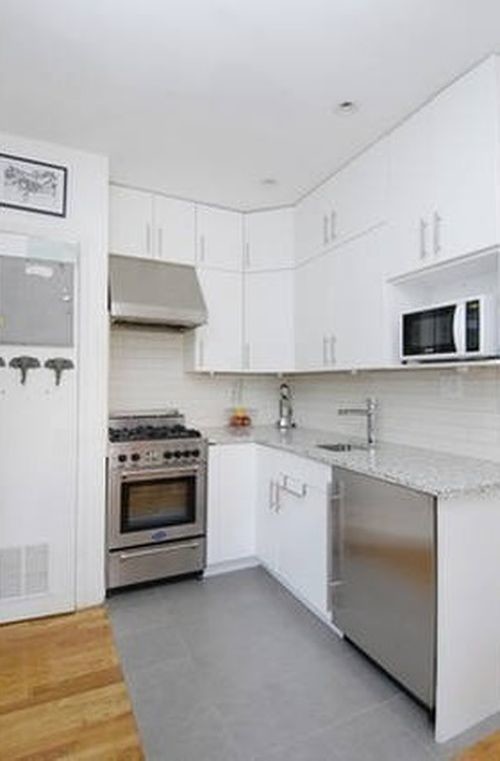 Building Photo - 37 Essex St