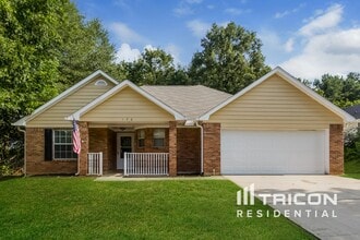 Building Photo - 156 Eagle Way