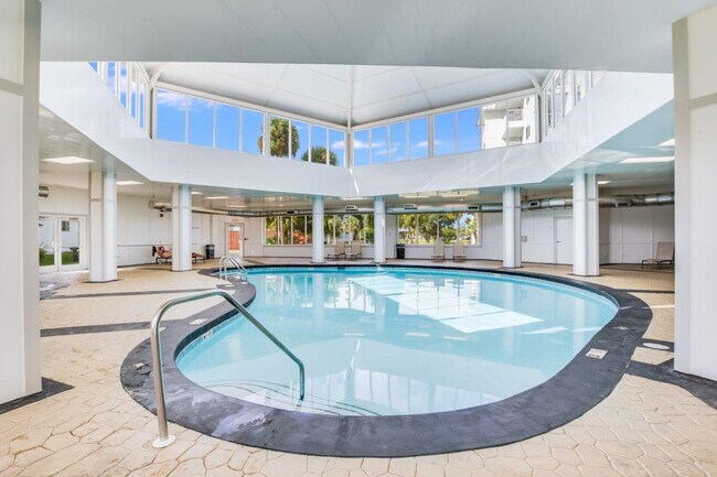 Foto del edificio - 400 Plantation Rd
