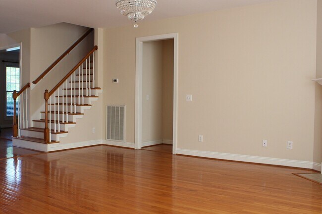 Building Photo - Spacious Brick Home at Twelve Stones
