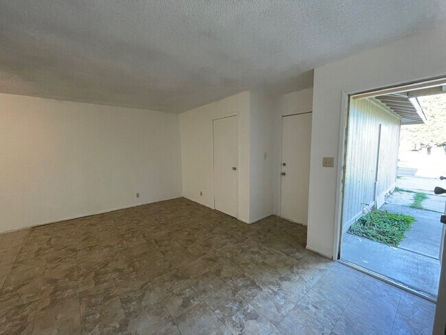 Foto del edificio - 7638 24th St
