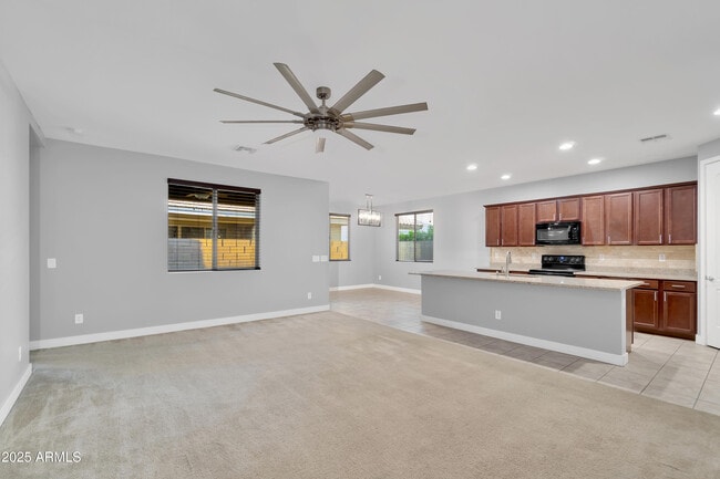 Building Photo - 9766 E Palladium Dr