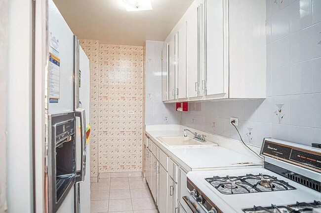 Foto del edificio - 464 Neptune Ave