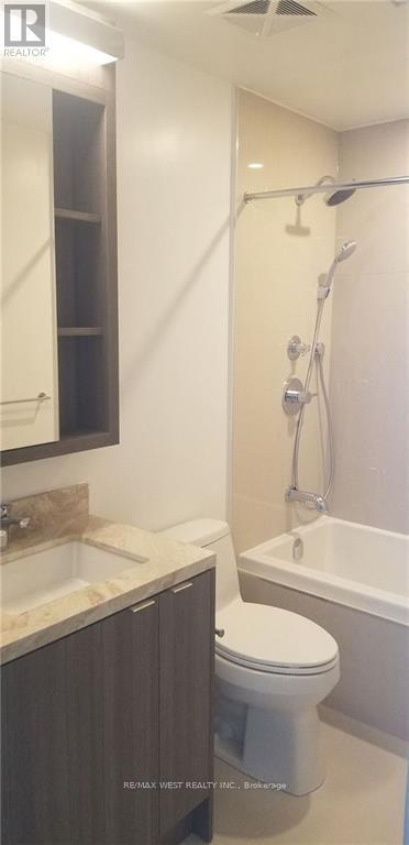 Building Photo - 125 Blue Jays Way