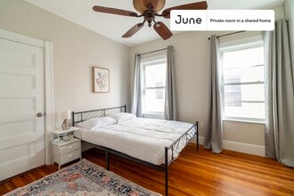 Building Photo - Room in Shared 5 bed/2 bath home in Brookline