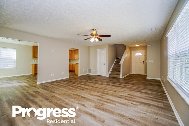 Building Photo - 5813 Lonerise Ln