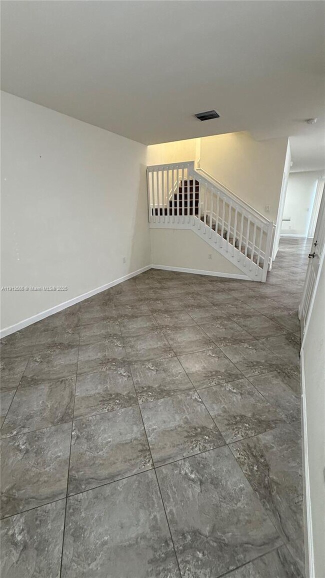 Foto del edificio - 25301 SW 114th Ct